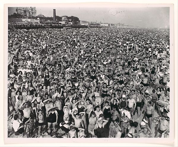 Coney Island Beach, Weegee (American (born Austria-Hungary), Złoczów (Zolochiv, Ukraine) 1899–1968 New York), Gelatin silver print 