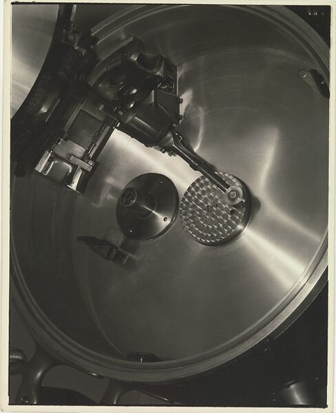 Akeley Motion Picture Camera, Paul Strand (American, New York 1890–1976 Orgeval, France), Gelatin silver print 