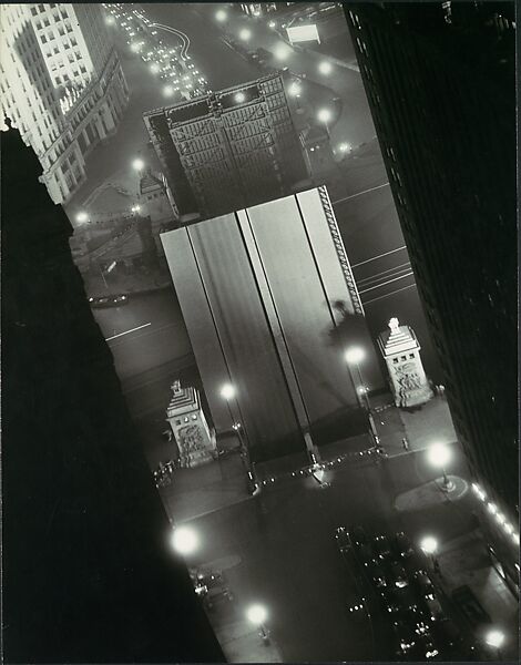 Chicago, Impression at Night, Gordon H. Coster (American, Baltimore, Maryland 1906–1988), Gelatin silver print 