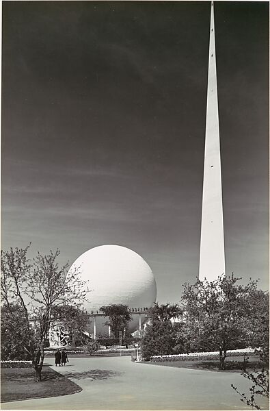 Trylon and Perisphere, New York World's Fair, Samuel H. Gottscho (American, 1875–1971), Gelatin silver print 