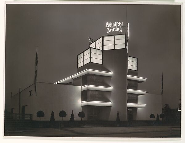 Ausstellungs-Gebäude der Kölnische Zeitung auf der Internationalen Presse-Ausstellung Köln, Werner Mantz (German, Cologne 1901–1983 Eijsden), Gelatin silver print 