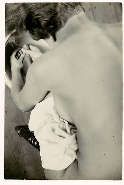 La Toilette, Raoul Hausmann (Austrian, Vienna 1886–1971 Limoges), Gelatin silver print 