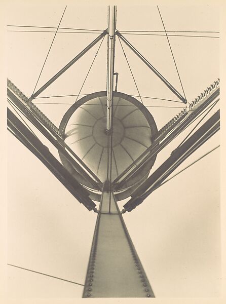 Shredded Wheat Tower, Imogen Cunningham (American, Portland, Oregon 1883–1976 San Francisco, California), Gelatin silver print 