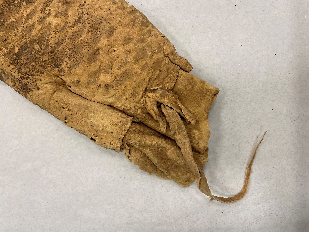 Scale Armor with Bag and Quiver, Leather, pigments, Subeixi or Scythian