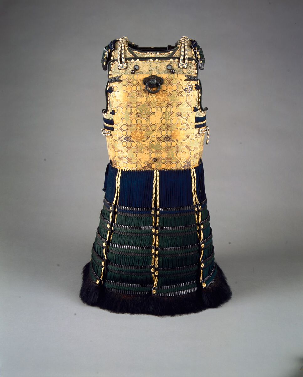 Torso Defense (<i>Dō</i>) in the <i>Nishiki Zutsumi Nimaidō</i> Style, Iron, leather, lacquer, silk, bear fur, copper-gold alloy (<i>shakudō</i>), Japanese