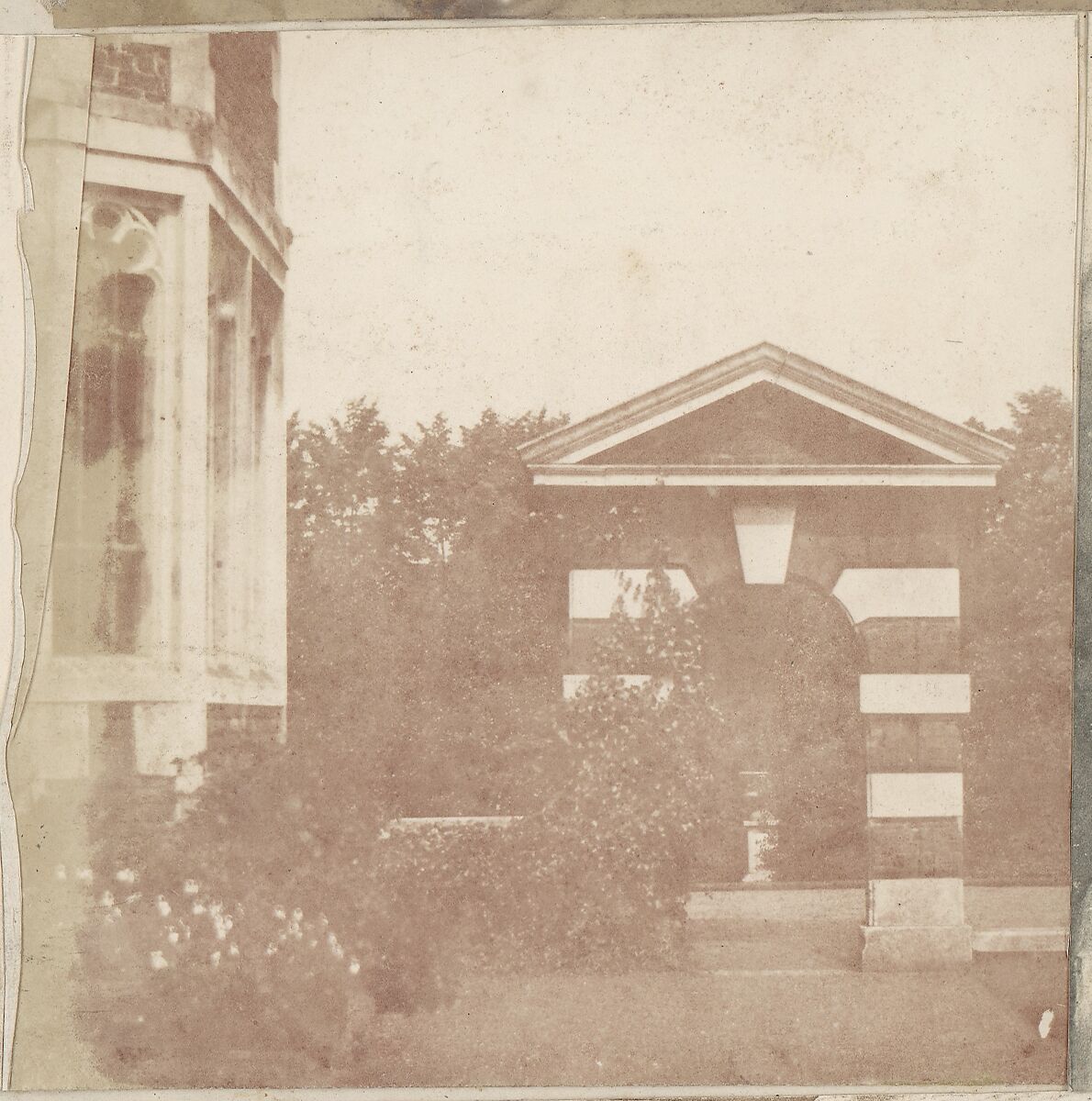 [Collection of British Calotypes and Wood-engravings], William John Newton (British, 1785–1869), Salted paper prints and engravings