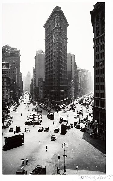 [Flatiron Building], Berenice Abbott (American, Springfield, Ohio 1898–1991 Monson, Maine), Gelatin silver print 