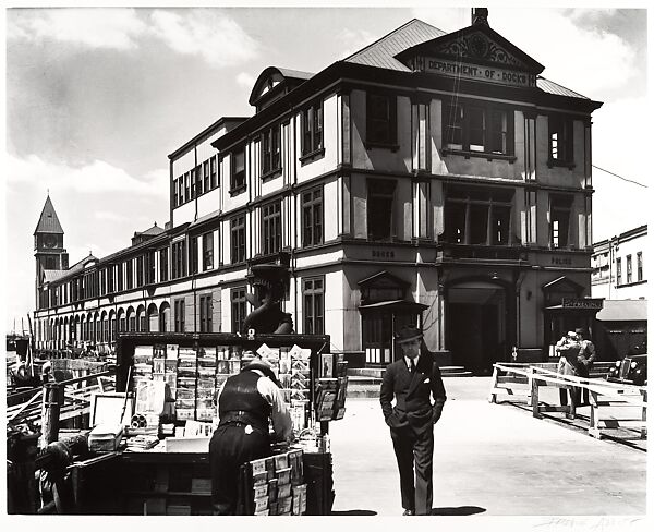 Department of Docks and Police Station, Berenice Abbott (American, Springfield, Ohio 1898–1991 Monson, Maine), Gelatin silver print 