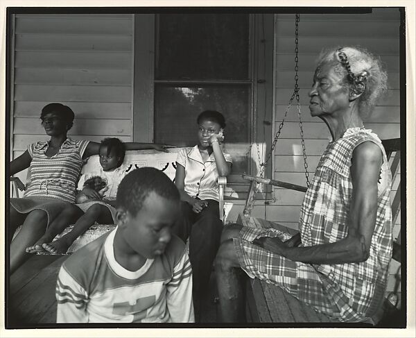 Emma Street, Lakeland, Florida, Nicholas Nixon (American, born 1947), Gelatin silver print 