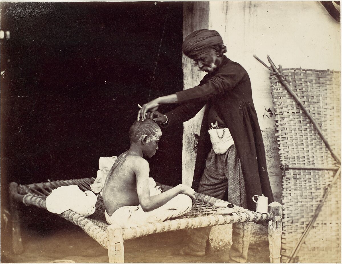 [Indian Barber], Willoughby Wallace Hooper (British, 1837–1912), Albumen silver print from glass negative 