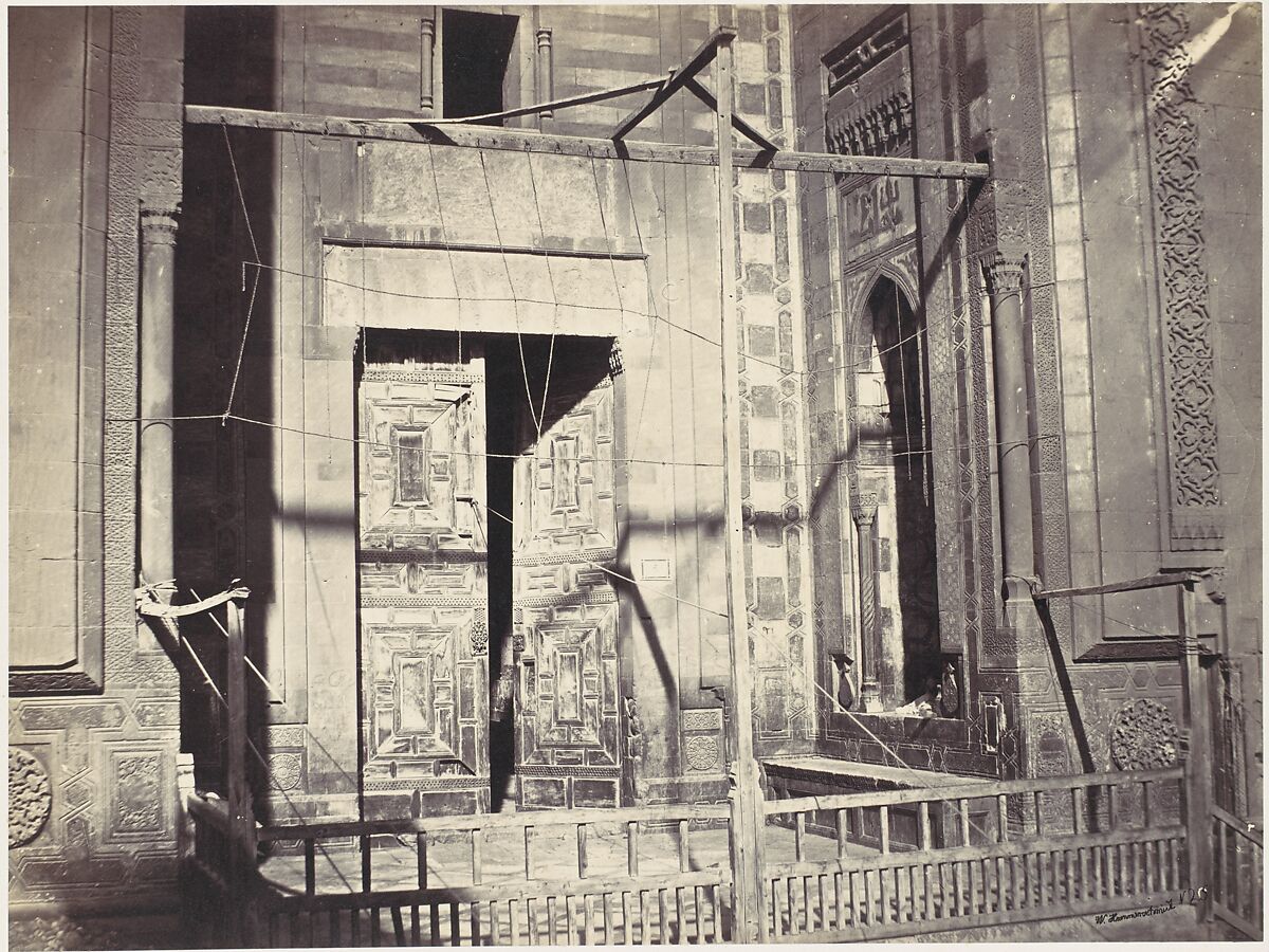 Porte de la Mosque, Sultan Hassan. Partie Inférieure, Wilhelm Hammerschmidt (German (born Prussia), ca. 1830–1869 Berlin), Albumen silver print from glass negative 