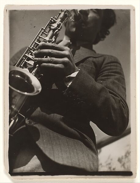 [Xanti Schawinsky with the New Saxophone], T. Lux Feininger (American (born Germany), Berlin 1910–2011 Cambridge, Massachusetts), Gelatin silver print 