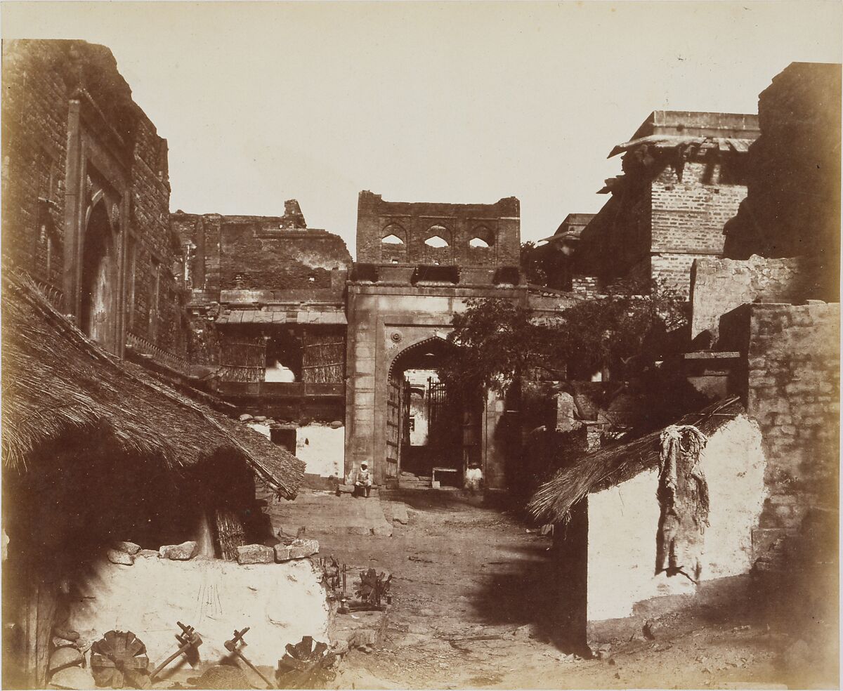 Street in Fatehpur Sikri, India, John Murray (British, Blackhouse, Aberdeenshire, Scotland 1809–1898 Sheringham, Norfolk county, England), Albumen silver print from paper negative 