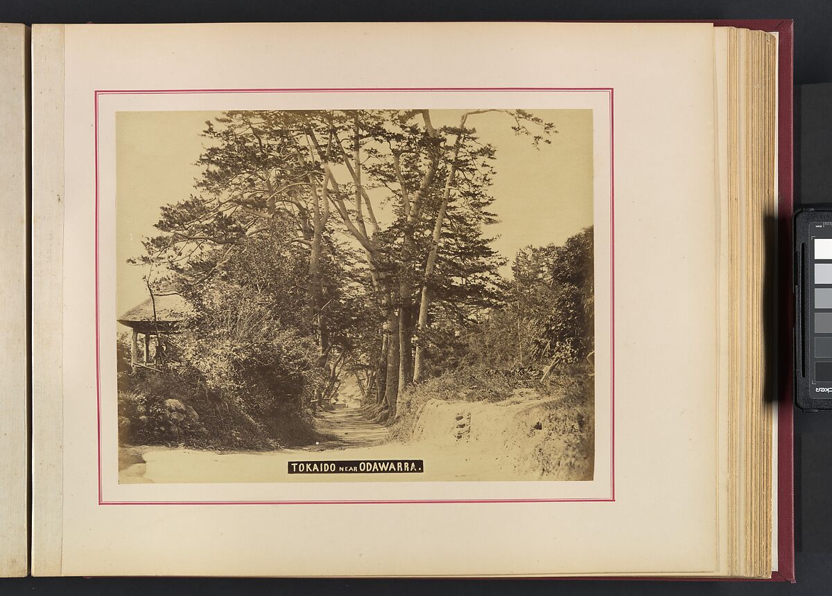 Views and Costumes of Japan, Raimund von Stillfried (Austrian, 1839–1911), Albumen silver prints with applied color