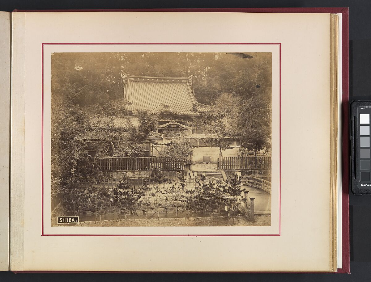 Views and Costumes of Japan, Raimund von Stillfried (Austrian, 1839–1911), Albumen silver prints with applied color