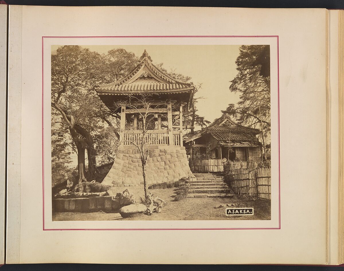 Views and Costumes of Japan, Raimund von Stillfried (Austrian, 1839–1911), Albumen silver prints with applied color