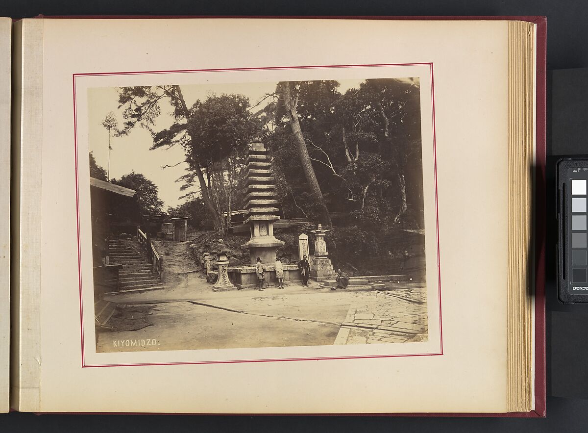 Views and Costumes of Japan, Raimund von Stillfried (Austrian, 1839–1911), Albumen silver prints with applied color