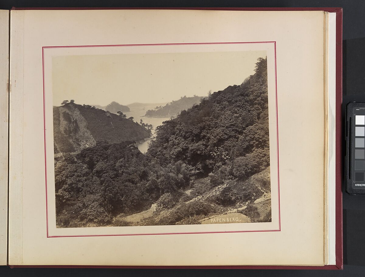 Views and Costumes of Japan, Raimund von Stillfried (Austrian, 1839–1911), Albumen silver prints with applied color