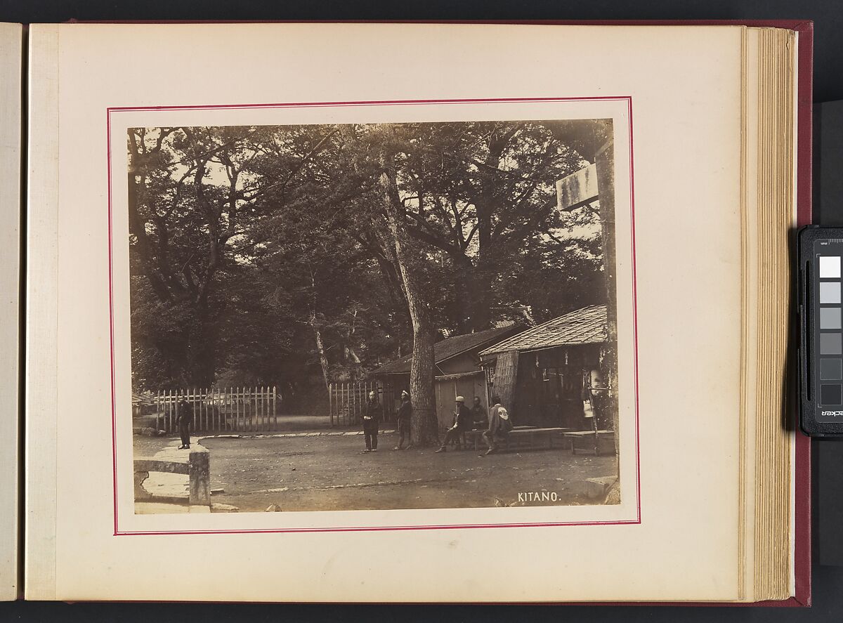 Views and Costumes of Japan, Raimund von Stillfried (Austrian, 1839–1911), Albumen silver prints with applied color