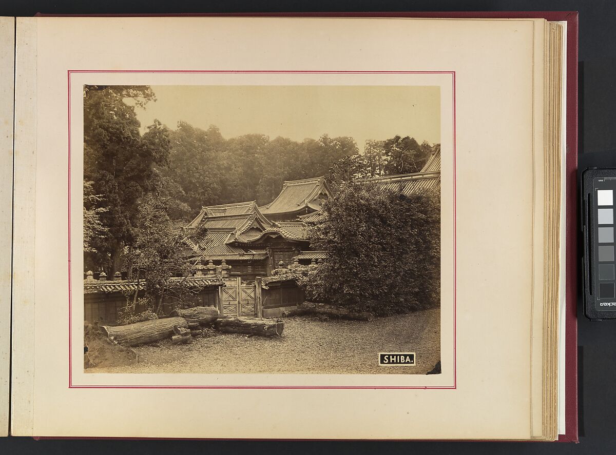 Views and Costumes of Japan, Raimund von Stillfried (Austrian, 1839–1911), Albumen silver prints with applied color