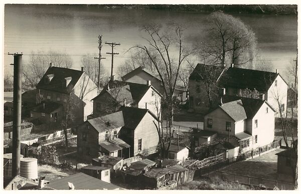[Houses at Edge of Delaware River, Phillipsburg, New Jersey], Walker Evans (American, St. Louis, Missouri 1903–1975 New Haven, Connecticut), Gelatin silver print 