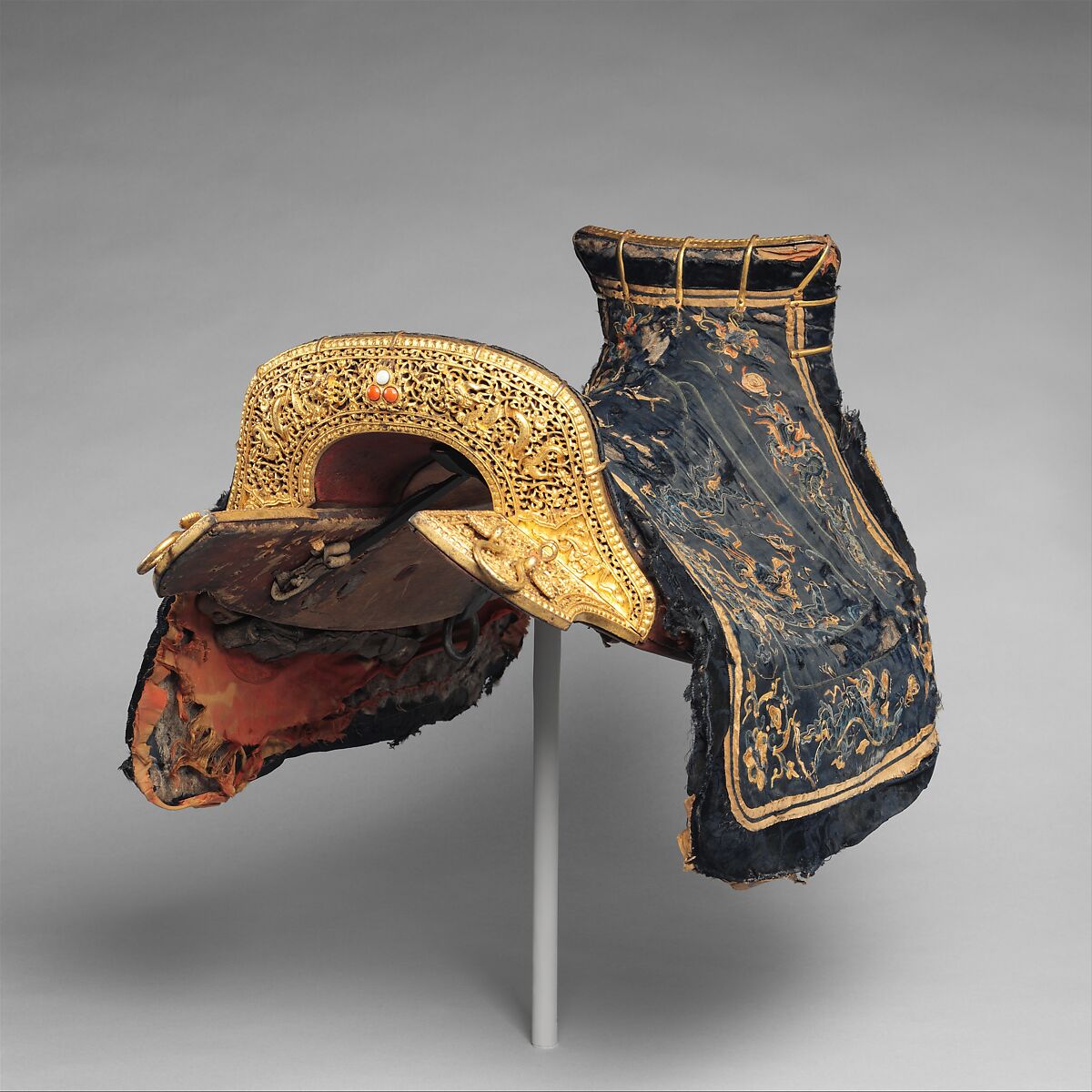 Saddle (清    馬鞍一套), Iron, gold, silver, wood, coral, ivory, silk, hair, tin, pigments, leather, Chinese