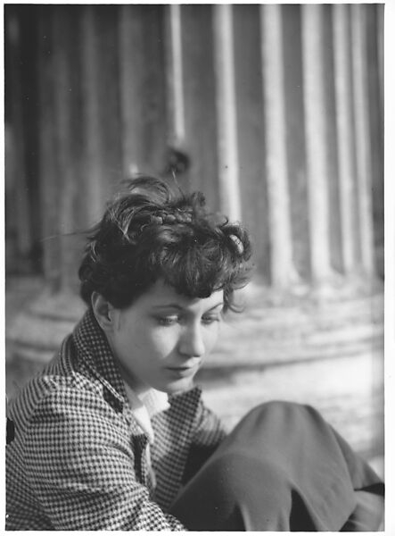 [Jane Ninas on the Balcony of the Belle Grove Plantation, White Castle, Louisiana], Walker Evans (American, St. Louis, Missouri 1903–1975 New Haven, Connecticut), Gelatin silver print 