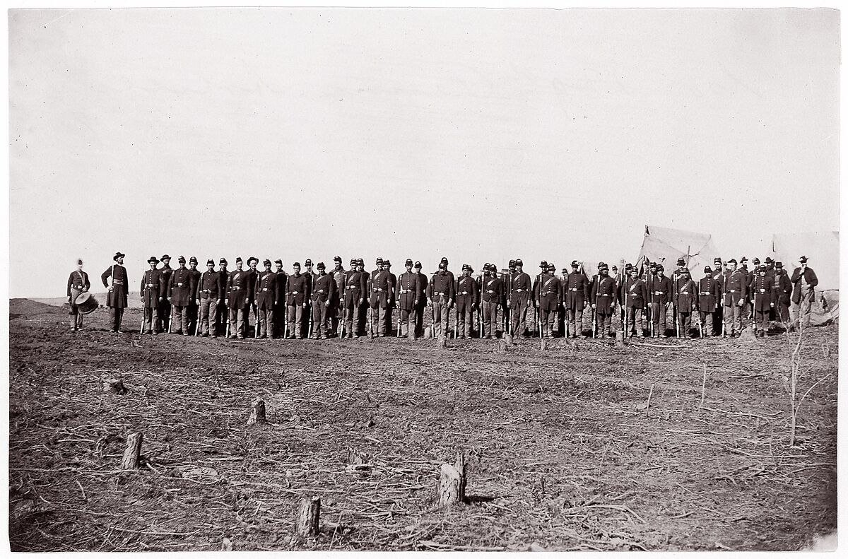 [Unknown Company, 139th Pennsylvania Infantry], Unknown (American), Albumen silver print from glass negative 