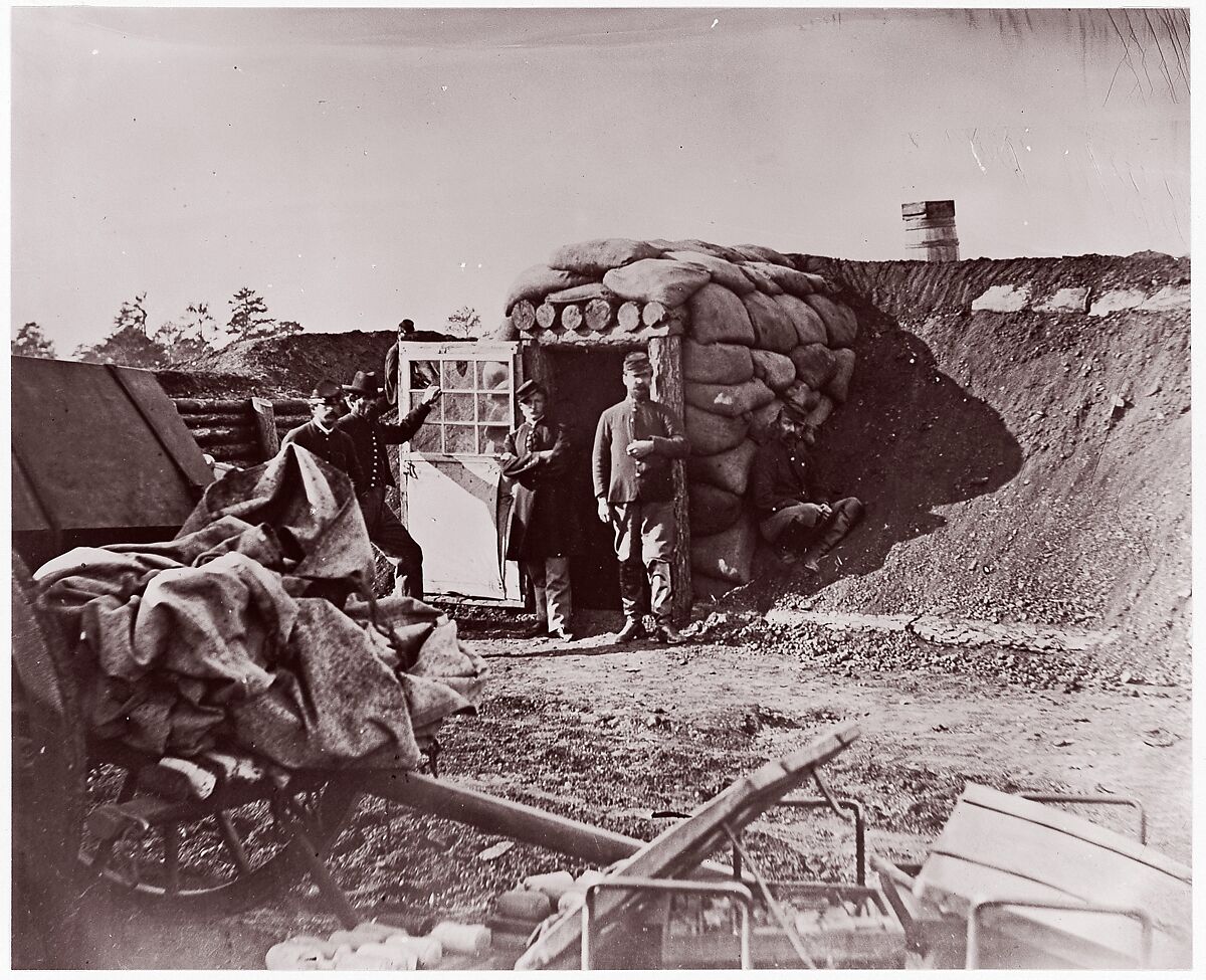 Fort Burnham, front of Petersburg, Timothy H. O&#39;Sullivan (American, born Ireland, 1840–1882), Albumen silver print from glass negative 