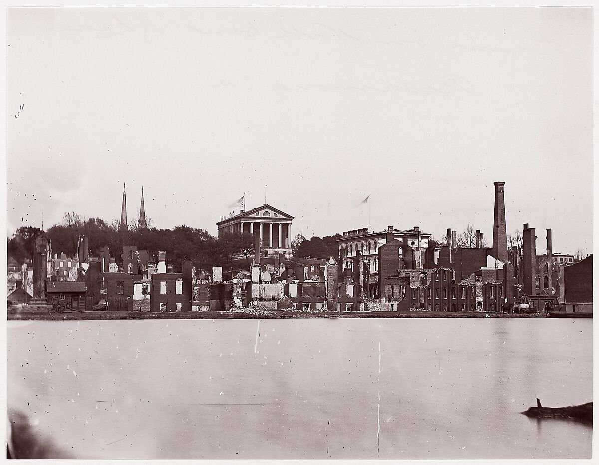 Ruins on North Bank of Canal, Richmond, Alexander Gardner (American, Glasgow, Scotland 1821–1882 Washington, D.C.), Albumen silver print from glass negative 