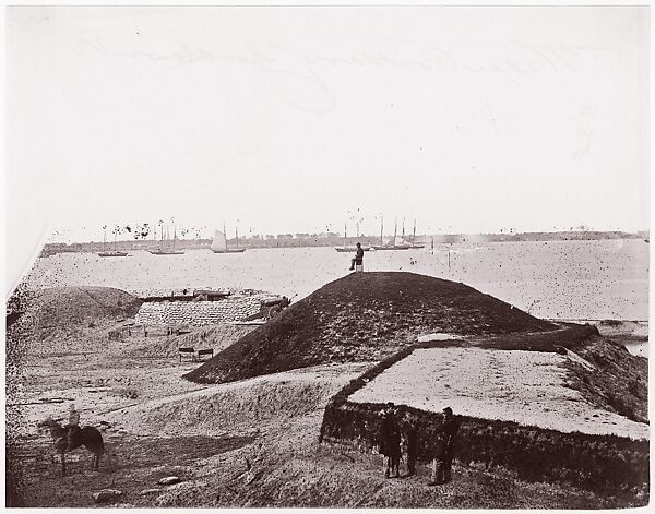 Water Battery, Yorktown, James F. Gibson (American, born 1828), Albumen silver print from glass negative 