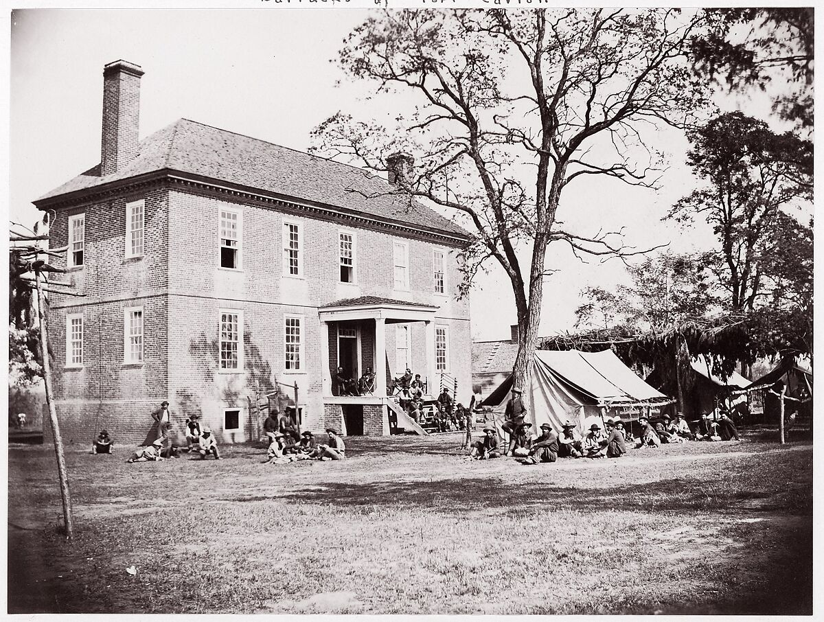 [Mitchell's Plantation, Hopewell, Virginia], Unknown (American), Albumen silver print from glass negative 