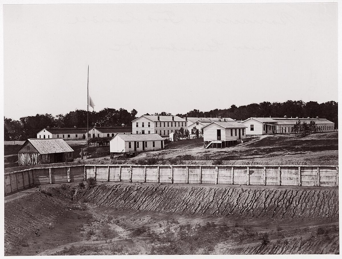 Geisboro D.C., Barracks at Fort Carroll, Unknown (American), Albumen silver print from glass negative 