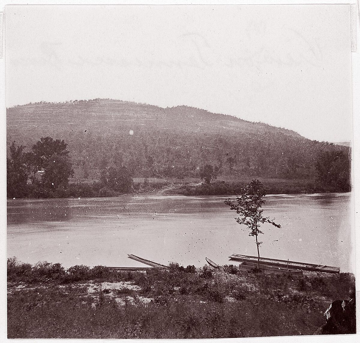 View on Tennessee River, George N. Barnard (American, 1819–1902), Albumen silver print from glass negative 