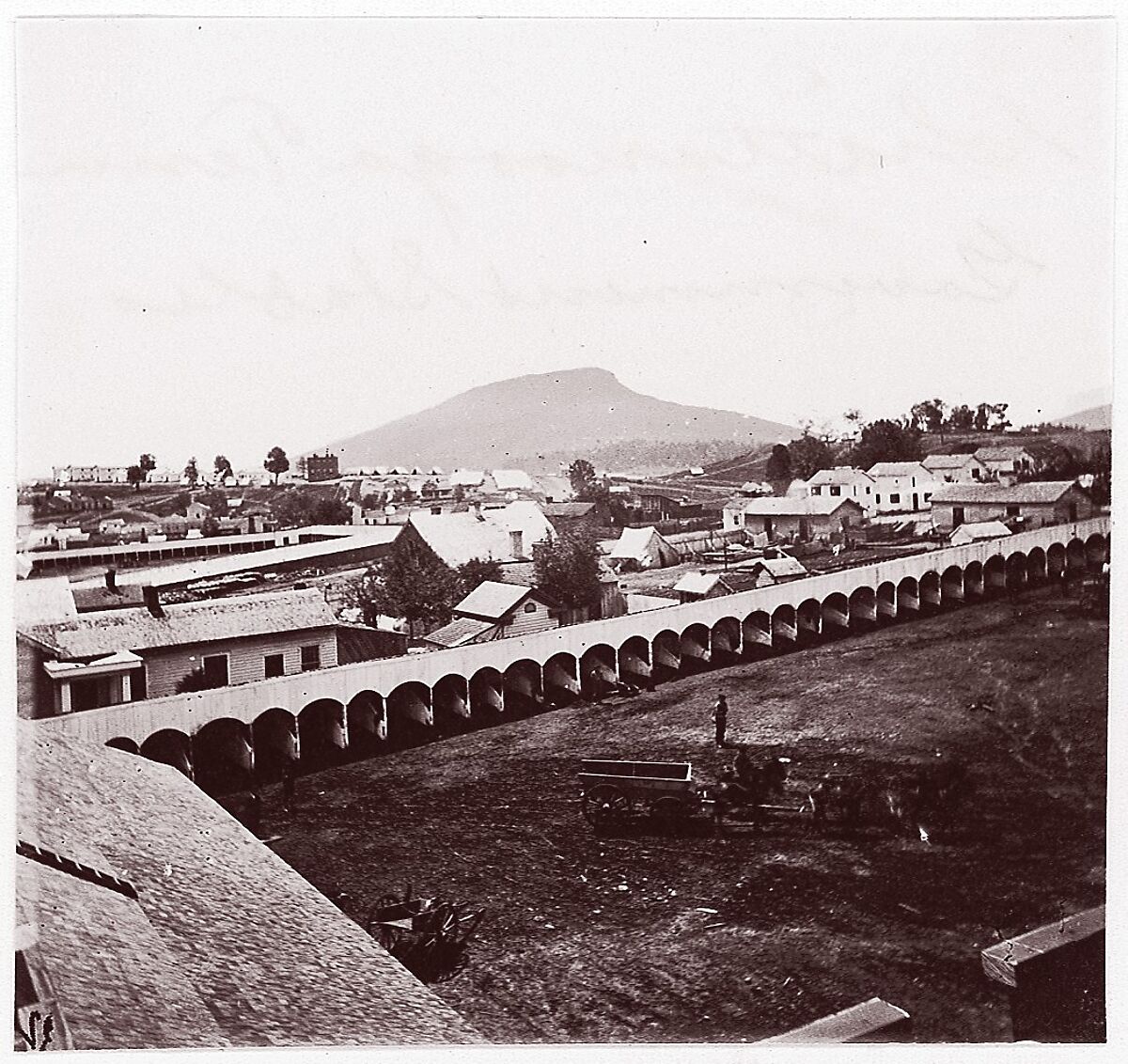 Chattanooga, Tennessee. Government Stable, George N. Barnard (American, 1819–1902), Albumen silver print from glass negative 