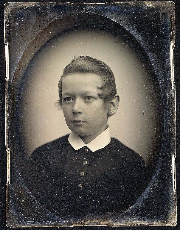 [Unidentified Boy in Dark Suit], Southworth and Hawes (American, active 1843–1863), Daguerreotype 