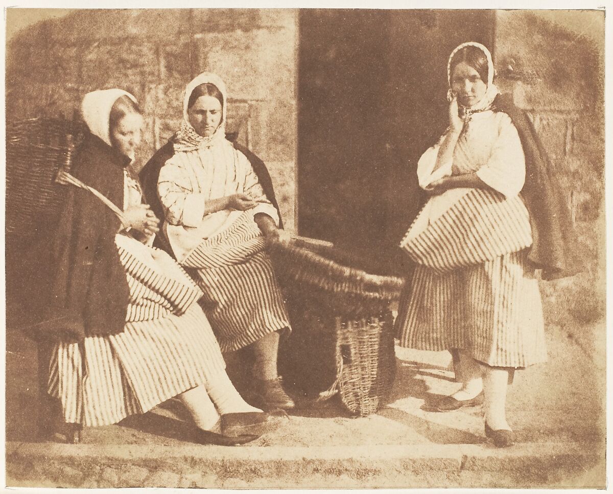 Newhaven Fishwives, Hill and Adamson (British, active 1843–1848), Salted paper print from paper negative 