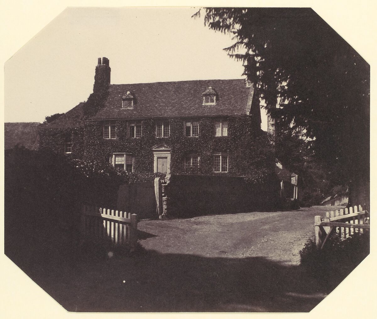 [House and Picket Fence], Unknown (British), Salted paper print from paper negative 