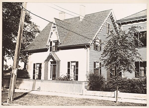 [Gothic Revival House with Trellised Entry Porch, Salem, Massachusetts], Walker Evans (American, St. Louis, Missouri 1903–1975 New Haven, Connecticut), Gelatin silver print 