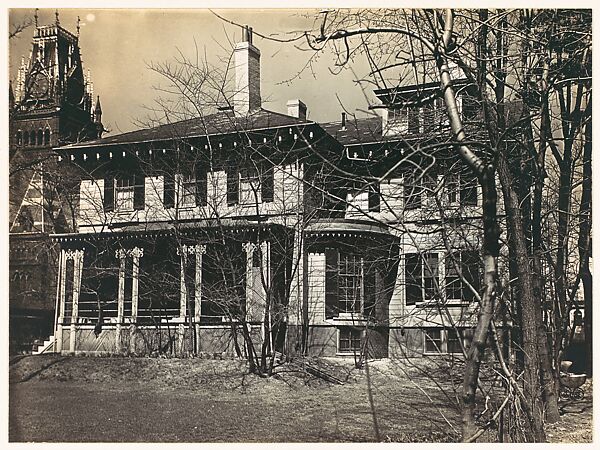 [Italianate Revival House with Paired Columns in Entry Porch, Cambridge, Massachusetts], Walker Evans (American, St. Louis, Missouri 1903–1975 New Haven, Connecticut), Gelatin silver print 