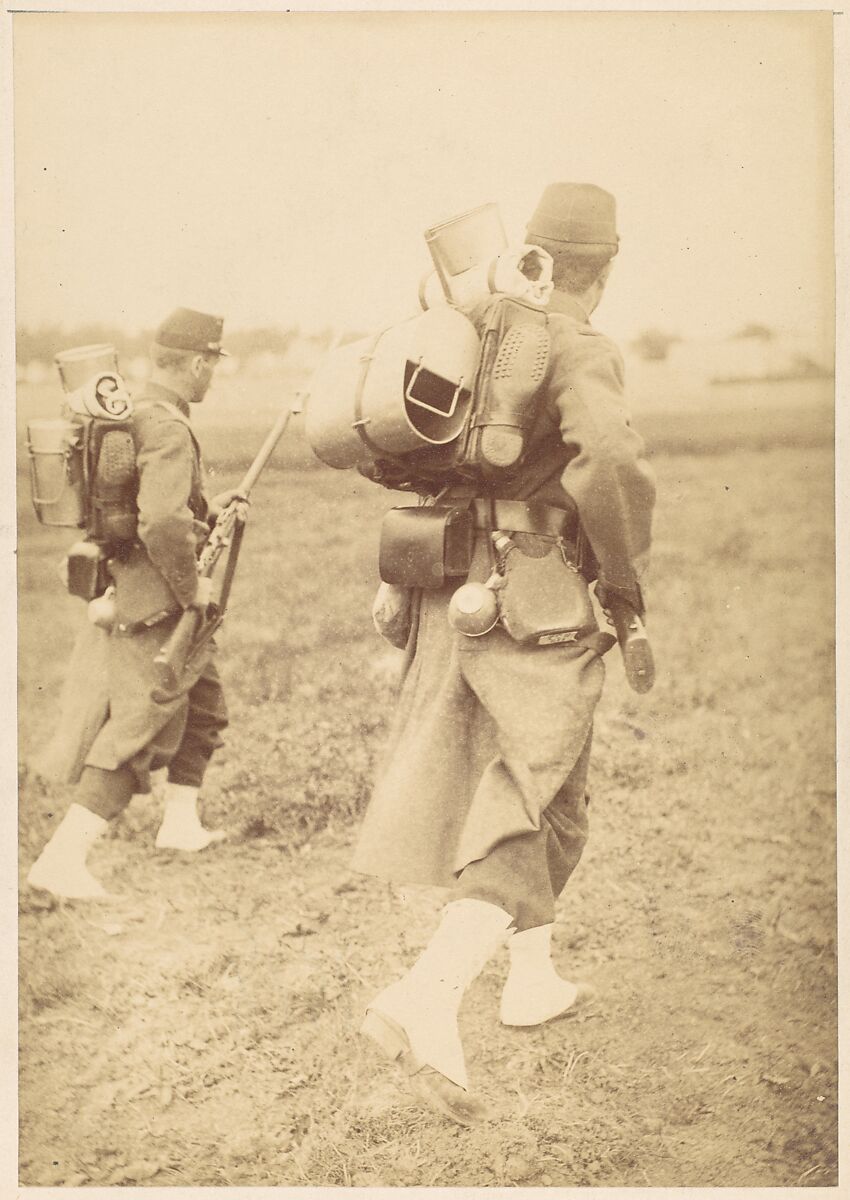 [Two Soldiers Packing Gear], Unknown (French), Gelatin silver print 