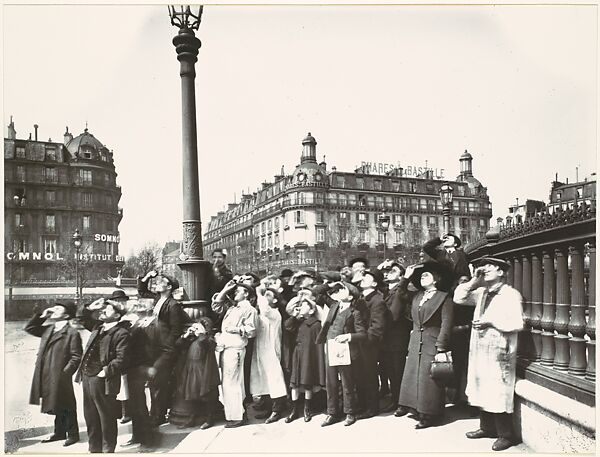 Eclipse, Eugène Atget (French, Libourne 1857–1927 Paris), Gelatin silver print from glass negative 