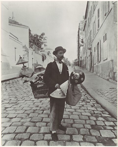 Marchand Abat-Jours, Eugène Atget (French, Libourne 1857–1927 Paris), Gelatin silver print from glass negative 