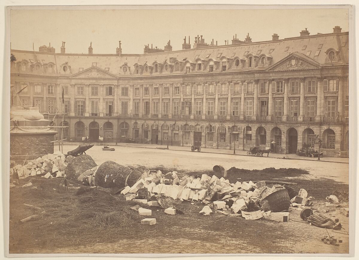 [The Vendôme Column After Being Torn Down by the Communards], Hippolyte-Auguste Collard (French, 1811–1887), Albumen silver print from glass negative 