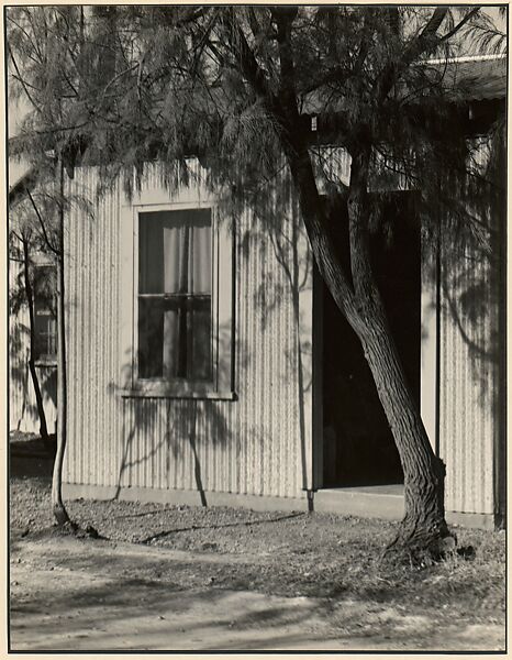 Furnace Creek Camp Cottage, Johan Hagemeyer (American (born The Netherlands), 1884–1962), Gelatin silver print 
