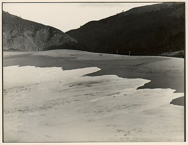 Receding Surf, Johan Hagemeyer (American (born The Netherlands), 1884–1962), Gelatin silver print 