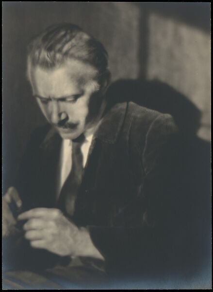 [Man in Corduroy Coat, Looking Down], Johan Hagemeyer (American (born The Netherlands), 1884–1962), Gelatin silver print 