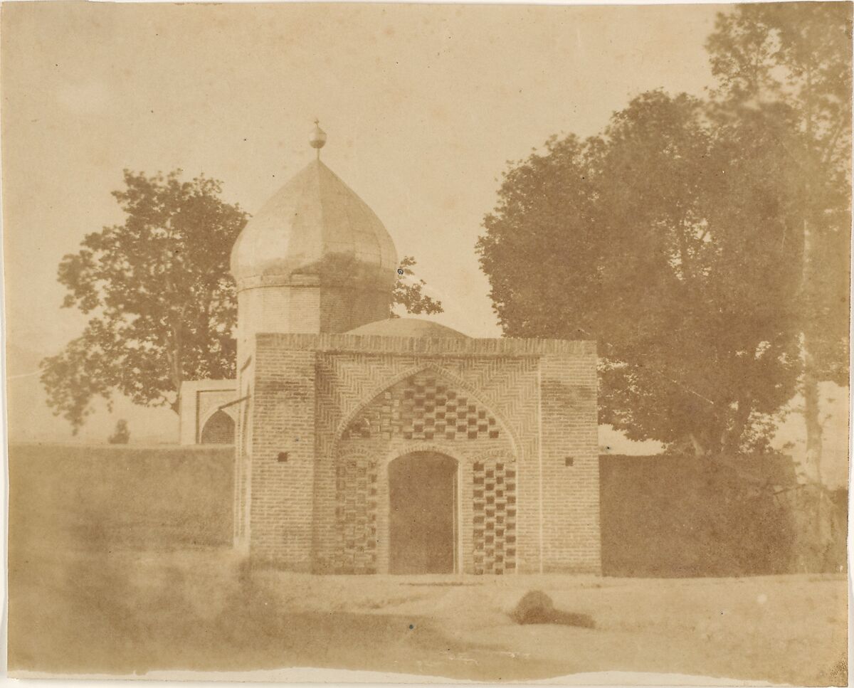 Tomb of the Khan of Khiva at Teheran, Luigi Pesce (Italian, 1818–1891), Albumen silver print from paper negative 