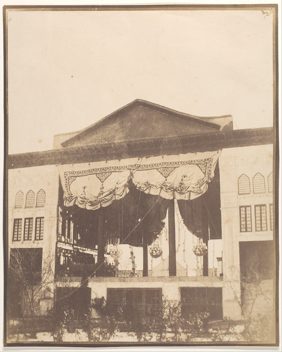 [Peacock's Throne Room, Teheran], Luigi Pesce (Italian, 1818–1891), Salted paper print from paper negative 