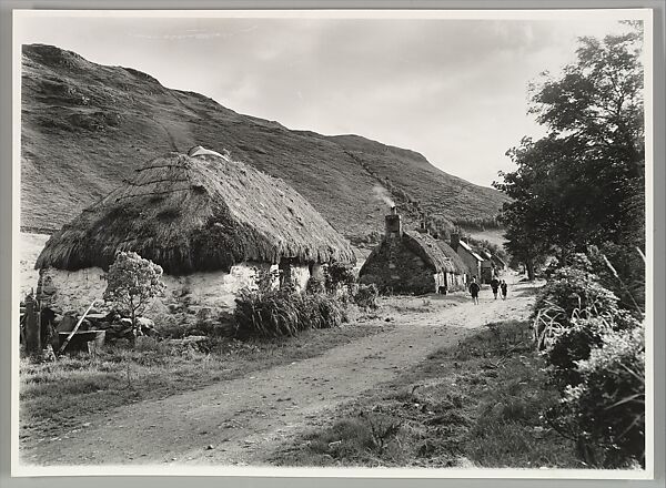 Bundalloch Clachan, Loch Longside, Durine, West Rossling, Robert Moyes Adam (British, Carluke, Lanarkshire, Scotland 1885–1967), Gelatin silver print 